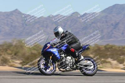 media/Oct-30-2025-Racers Edge (Thu) [[dabbdaf680]]/3-B Group/Session 4 (Turn 9 Side)/